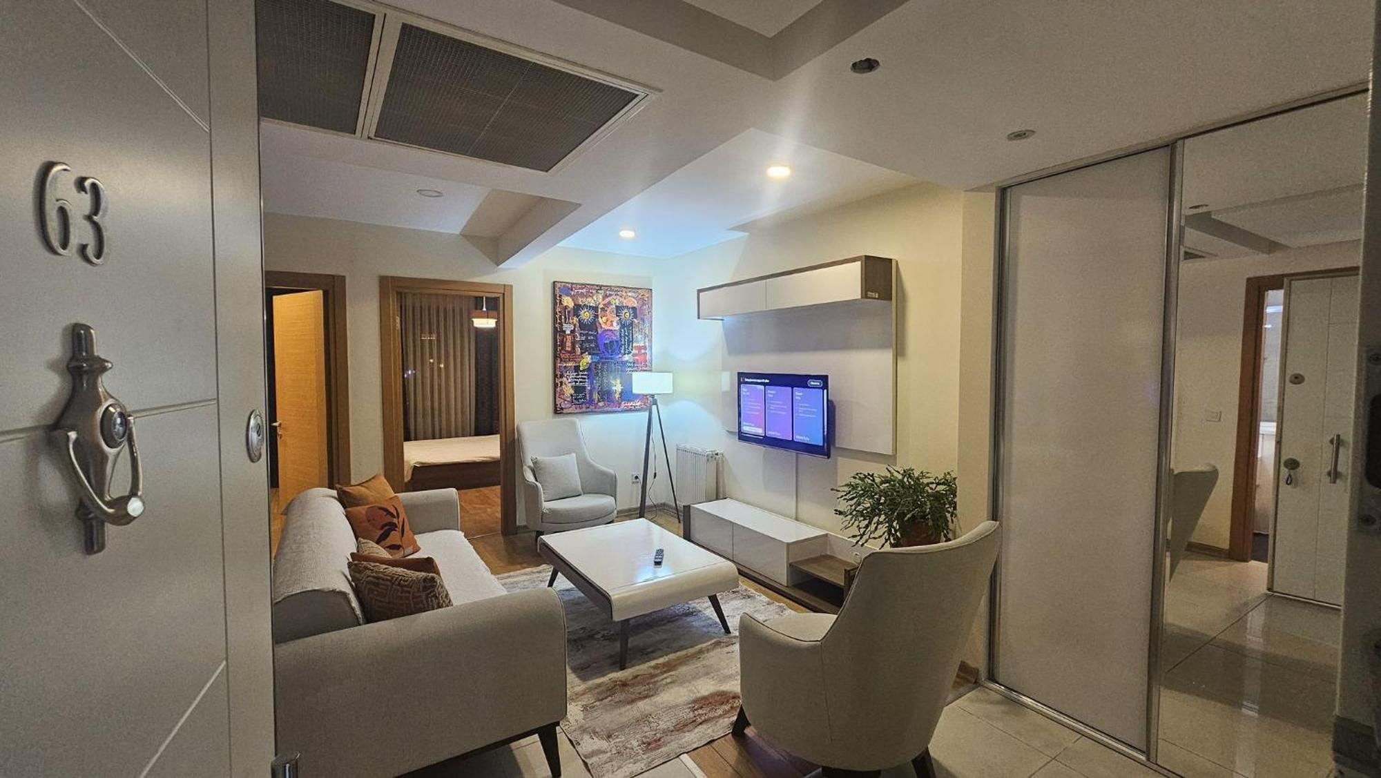 Daire Taksim Perfect Pool Sauna Access İstanbul